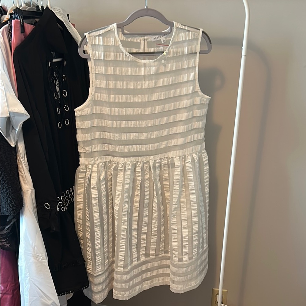 White Sleeveless A-Line Dress for Cocktail, Bridal